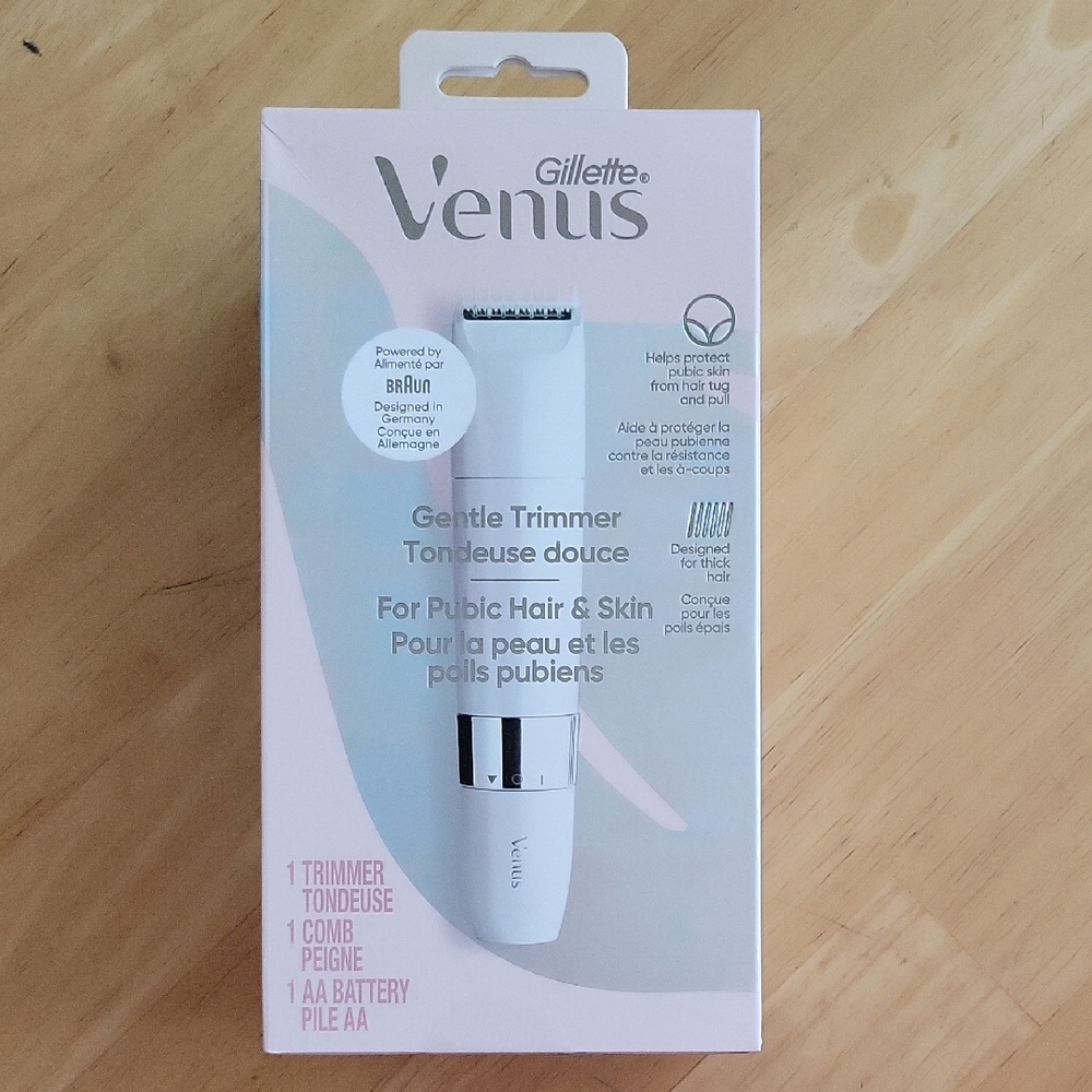 Gillette Venus Gentle Trimmer - White